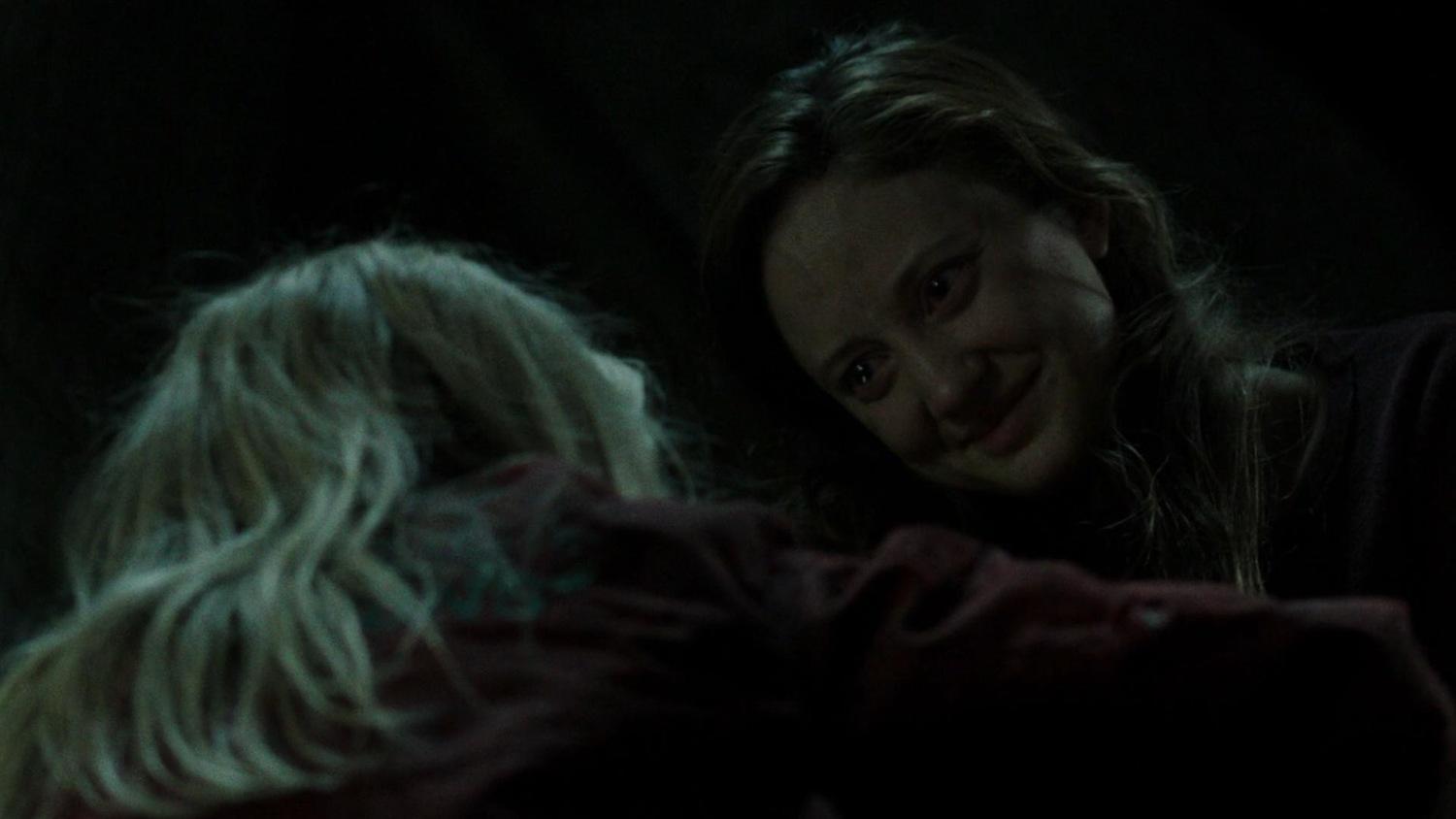 Затаившись